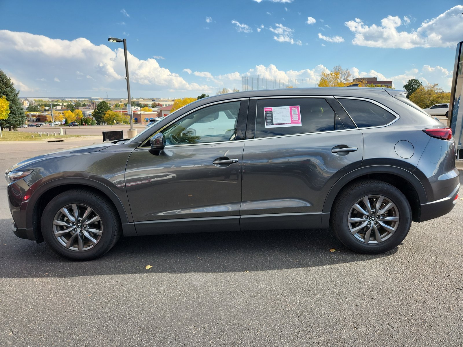 2022 Mazda CX-9 Touring photo 2