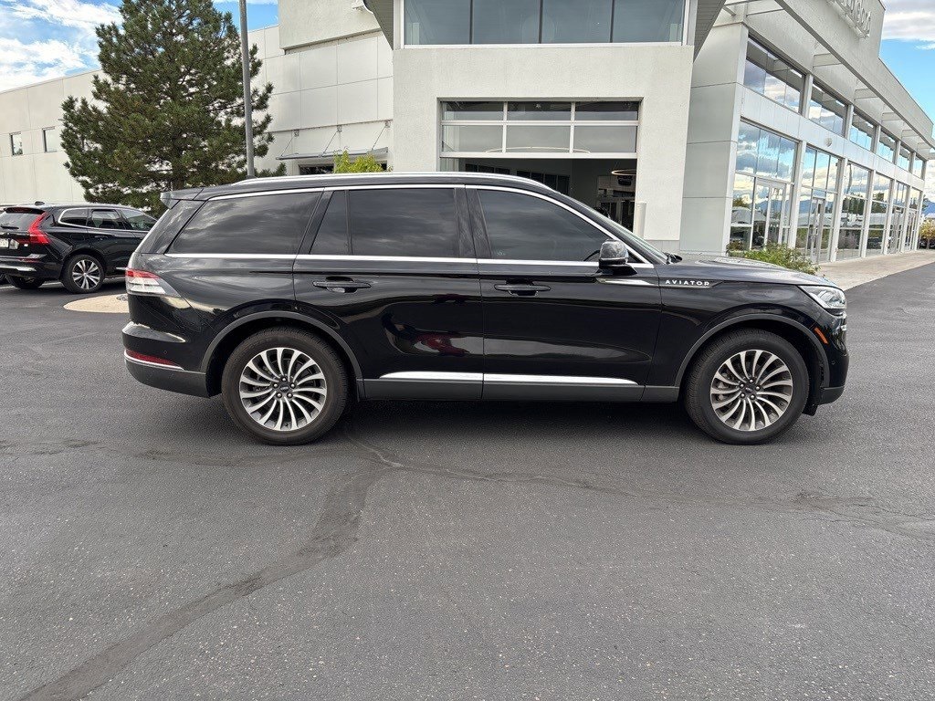 2020 Lincoln Aviator Reserve photo 6