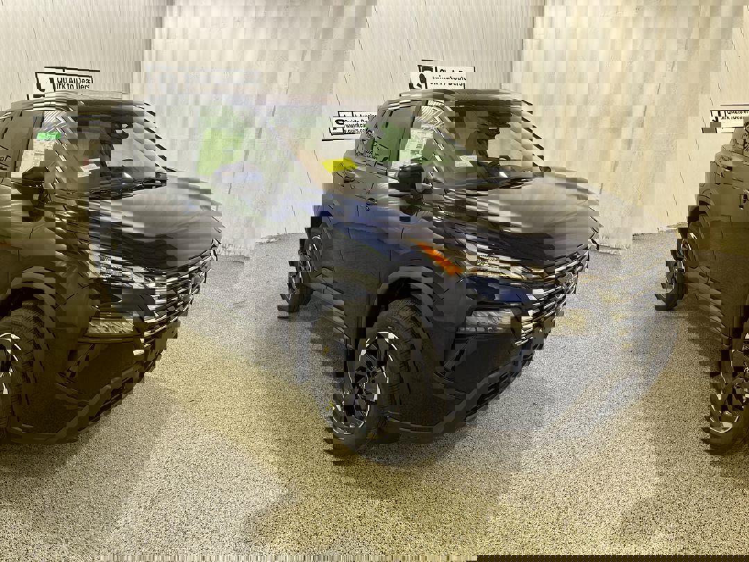 2026 Nissan Rogue SV's photo