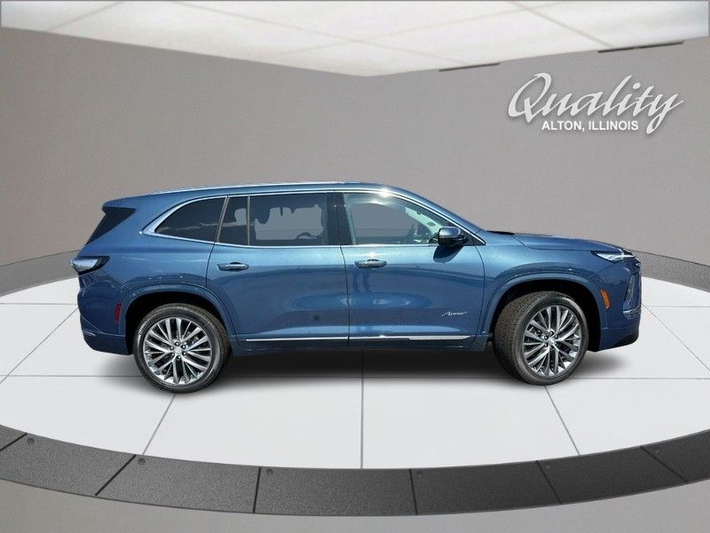 2026 Buick Enclave Avenir photo 3