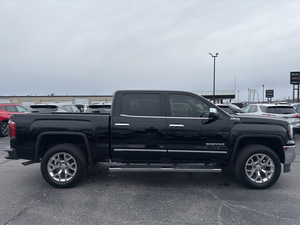 2018 Gmc Sierra 1500 SLT photo 2