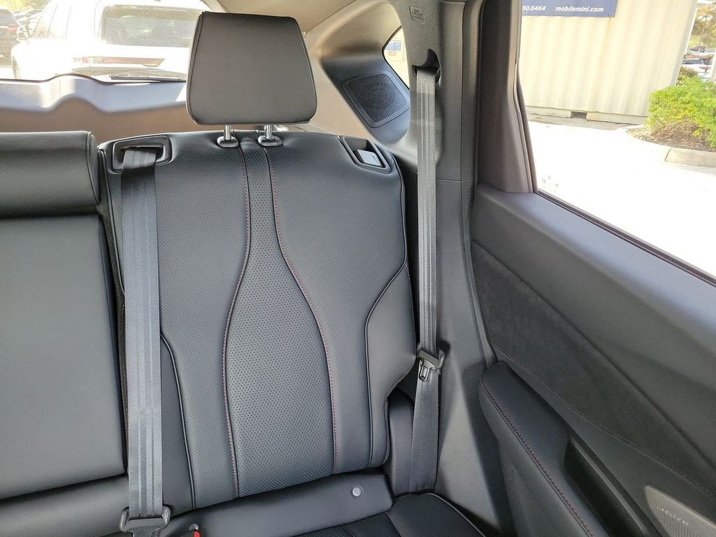 2026 Acura RDX A-Spec Advance photo 4