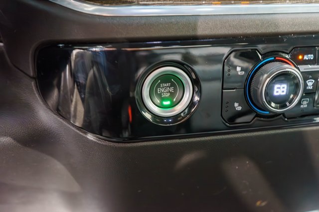2022 Chevrolet Silverado 1500 LT photo 21