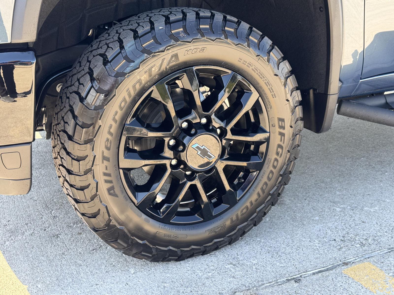 2026 Chevrolet Silverado 2500HD LT photo 42
