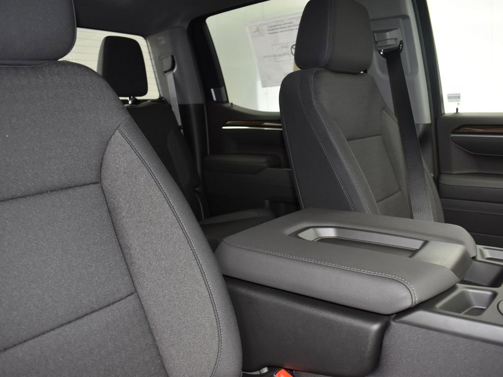 2026 Chevrolet Silverado 1500 LT photo 24