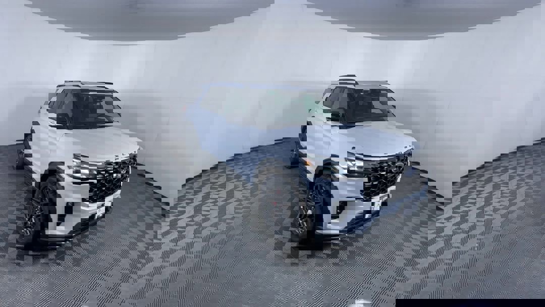 2026 Ford Explorer ST photo 2