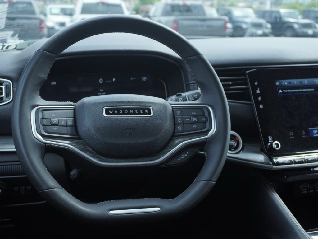2024 Jeep Wagoneer Series II photo 29