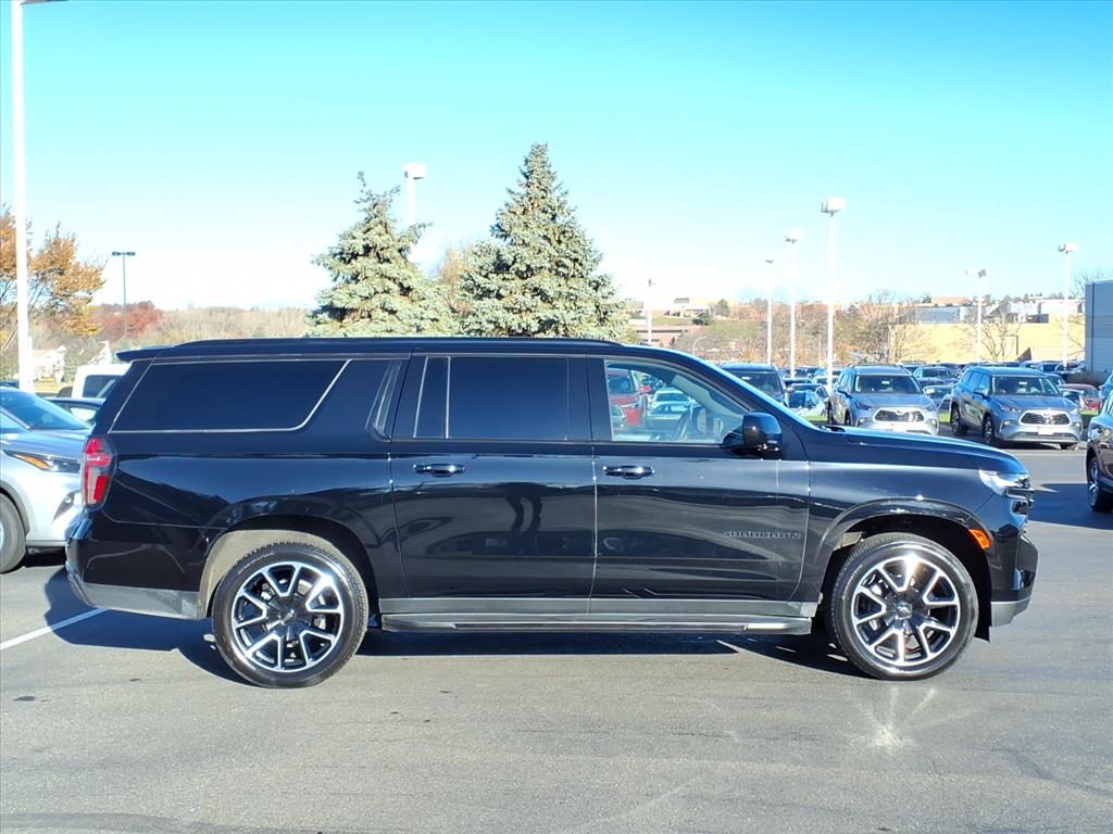 Used 2023 Chevrolet Suburban RST with VIN 1GNSKEKD6PR463421 for sale in Burnsville, Minnesota