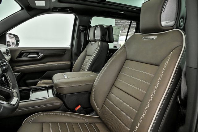 2025 Gmc Yukon XL Denali Ultimate photo 5