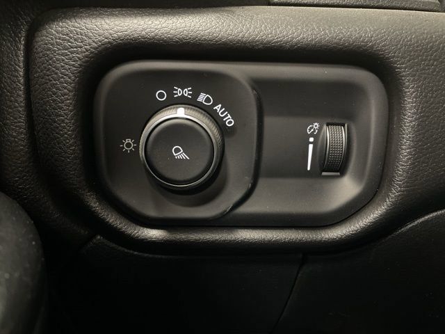 2024 Ram 2500 Tradesman photo 23