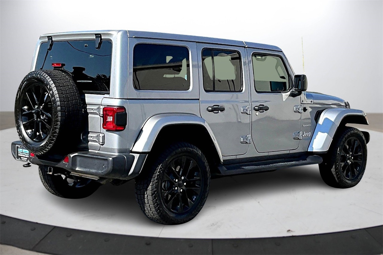 2021 Jeep Wrangler Unlimited Sahara 4xe photo 8