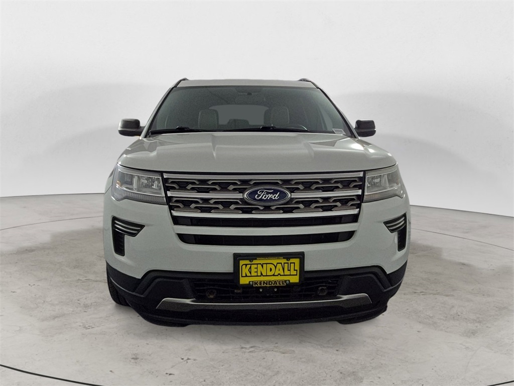 2018 Ford Explorer XLT photo 7
