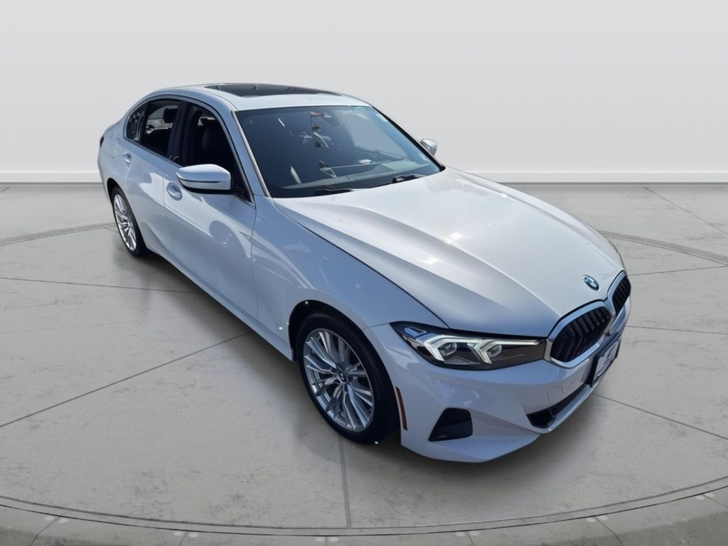 2024 BMW 3 Series 330i