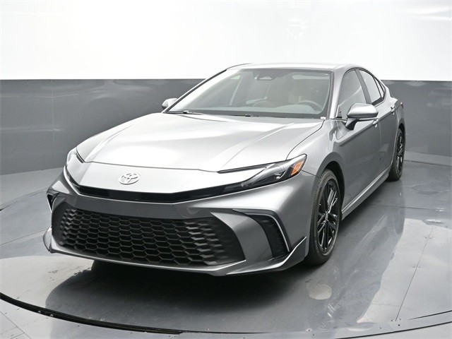 Pre-Owned 2025 Toyota Camry SE
