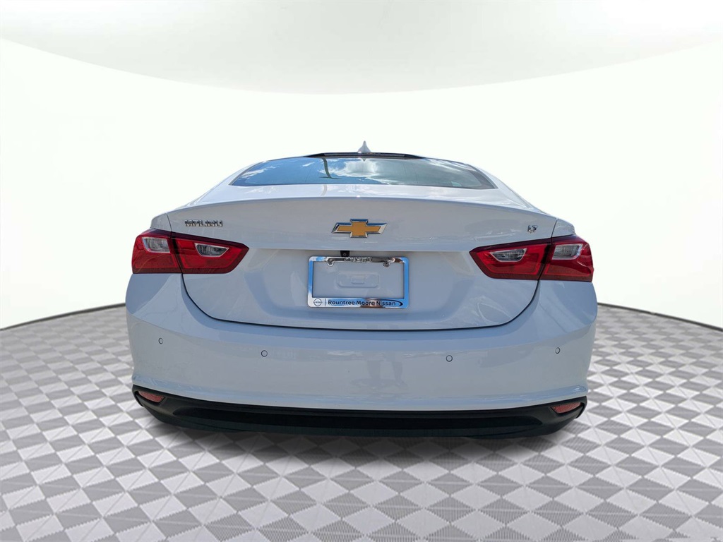 2024 Chevrolet Malibu 1LT photo 4