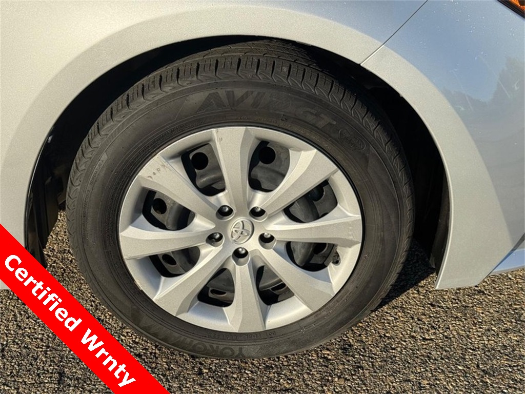 2023 Toyota Corolla SE XLE photo 3