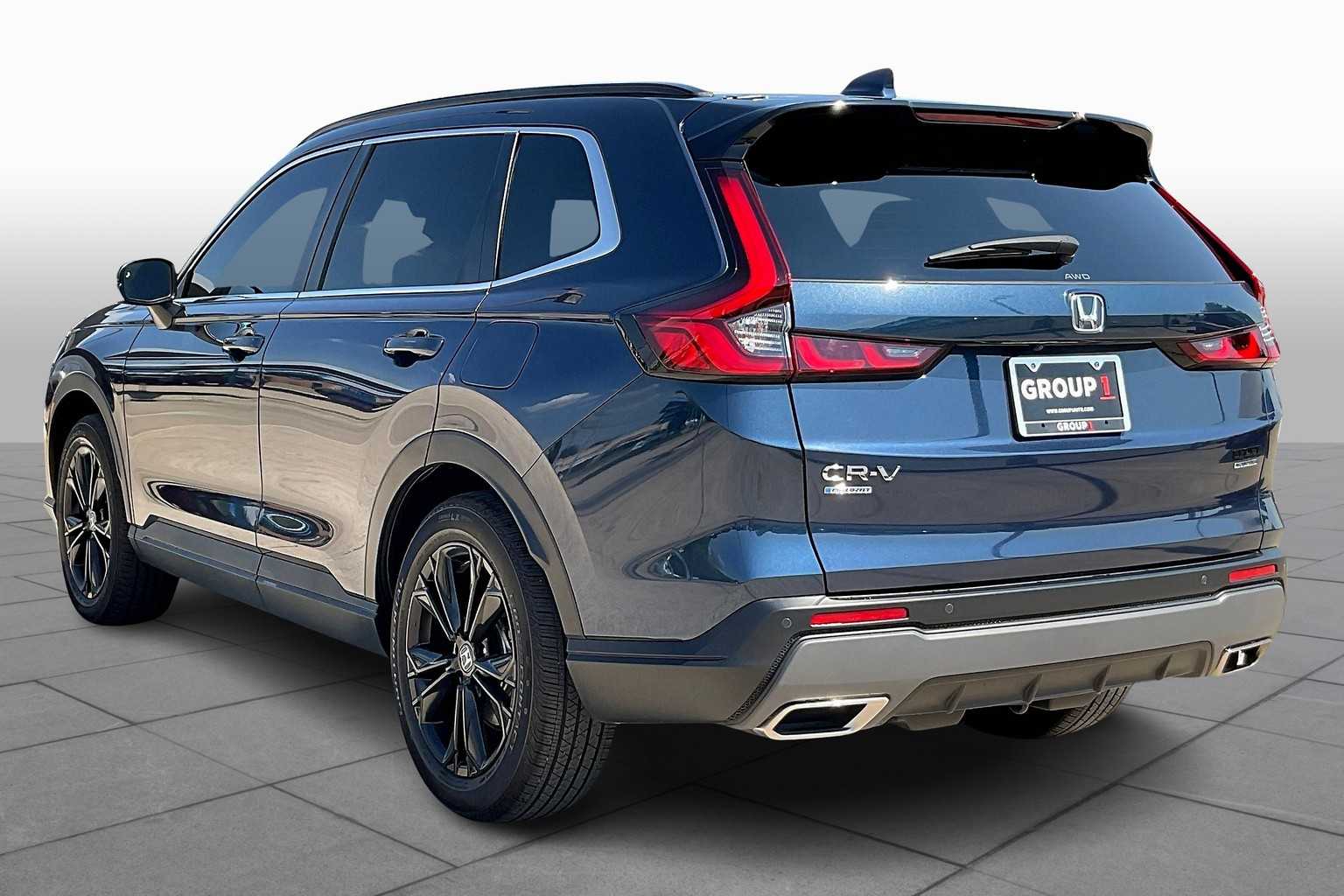 2025 Honda CR-V Hybrid Sport Touring photo 10