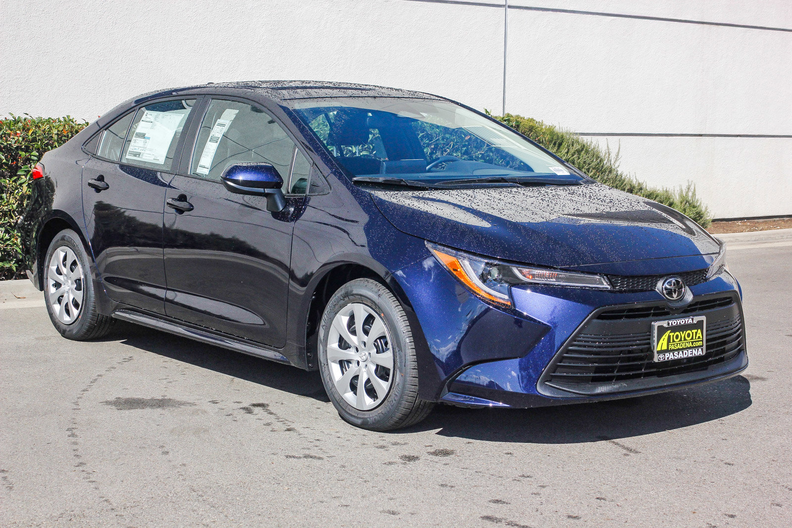 2026 Toyota Corolla LE photo 2