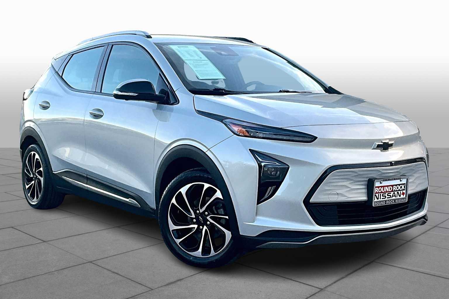 Used 2023 Chevrolet Bolt EUV Premier with VIN 1G1FZ6S05P4205115 for sale in Round Rock, TX