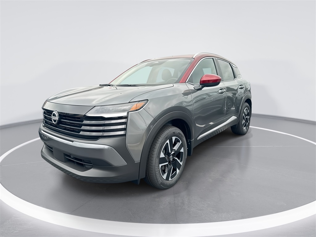 2025 Nissan Kicks SV photo 4