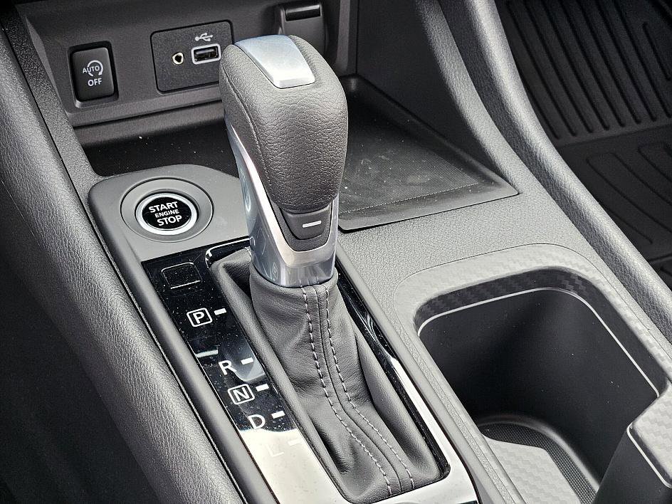 2025 Nissan Sentra S photo 22