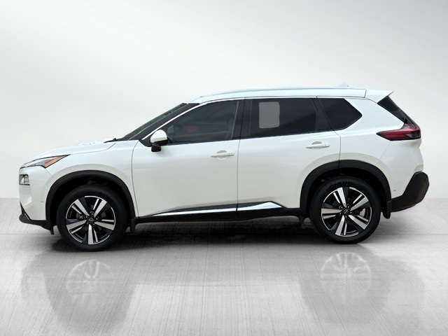 2023 Nissan Rogue SL photo 4