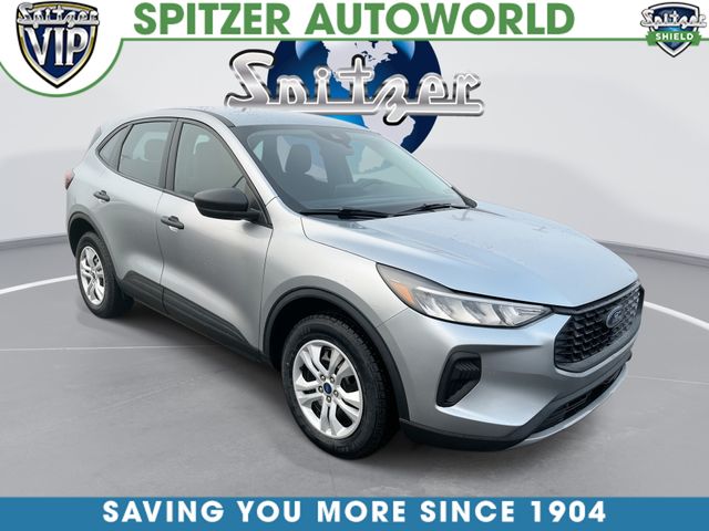 2023 Ford Escape Base's photo