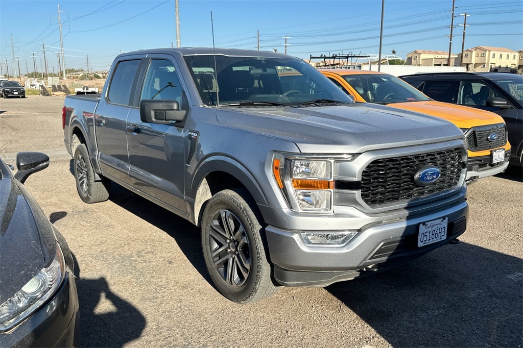 2021 Ford F-150 XL photo 2