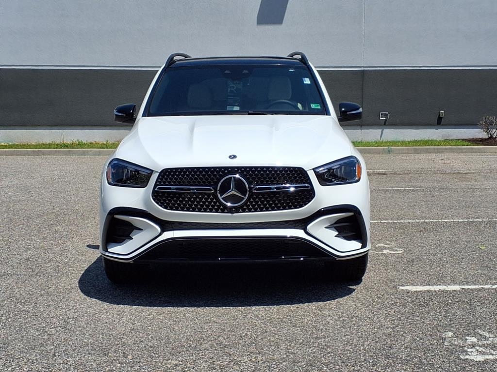 2025 Mercedes Benz GLE 450e 4MATIC photo 2