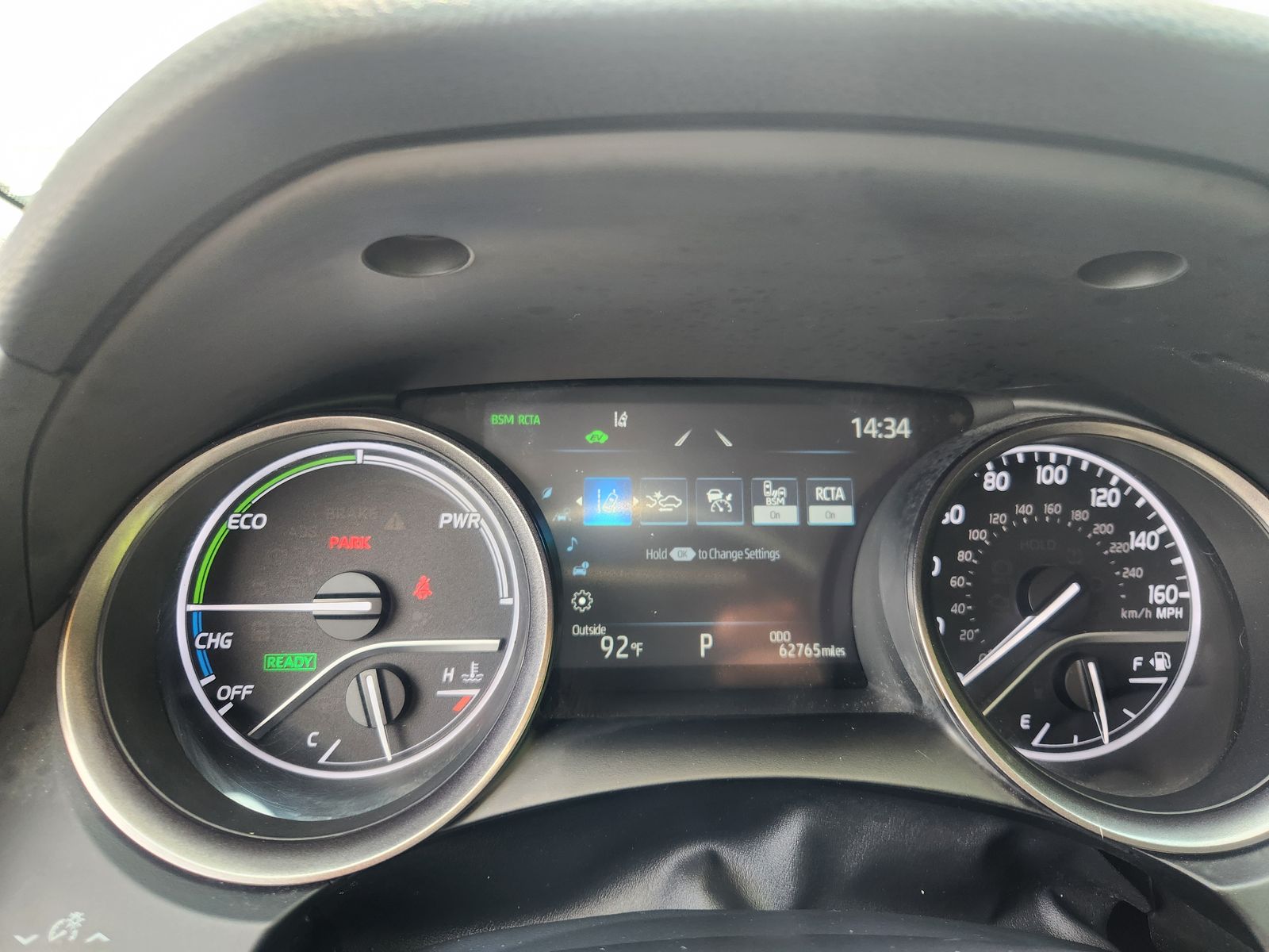 2022 Toyota Camry Hybrid XSE photo 13