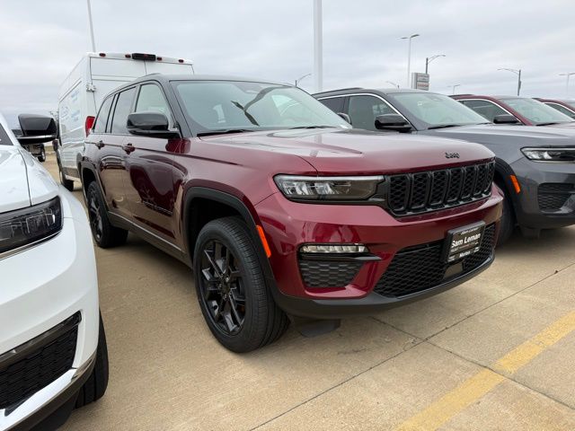 2025 Jeep Grand Cherokee Limited's photo
