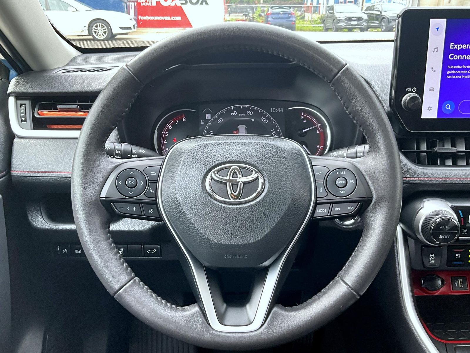 2023 Toyota RAV4 TRD photo 8