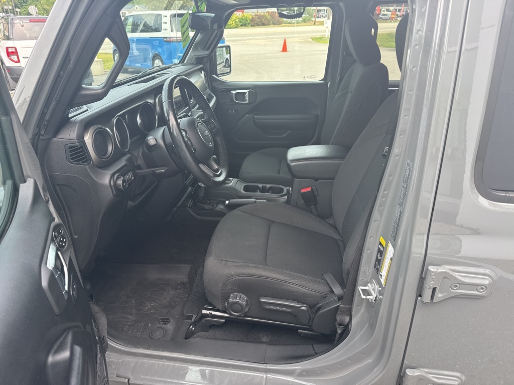 2021 Jeep Wrangler Unlimited Willys photo 18