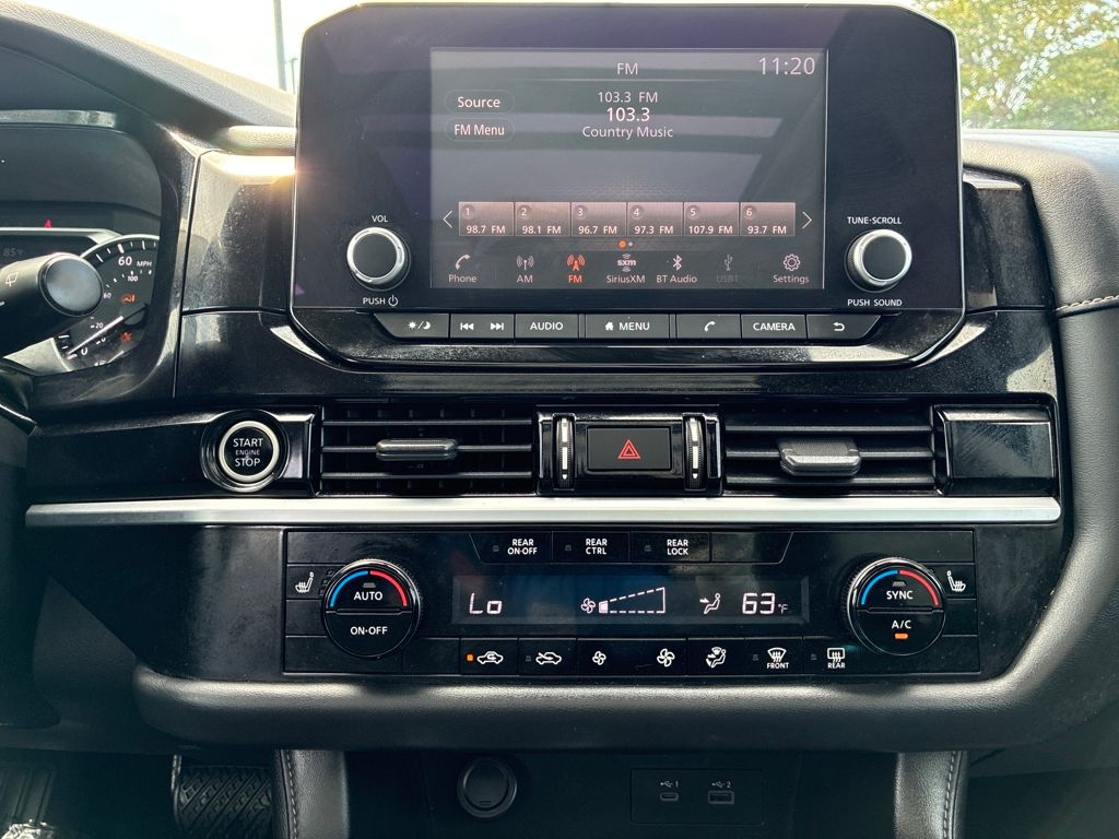 2022 Nissan Pathfinder SV photo 15