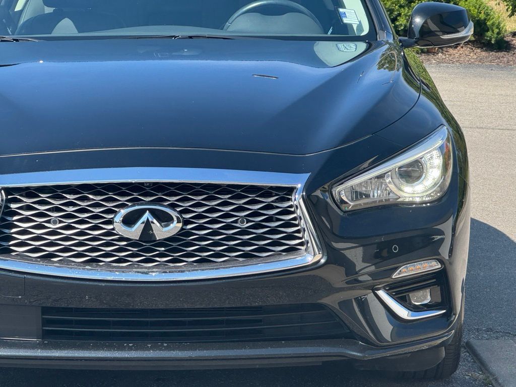 2021 Infiniti Q50 3.0t LUXE photo 9