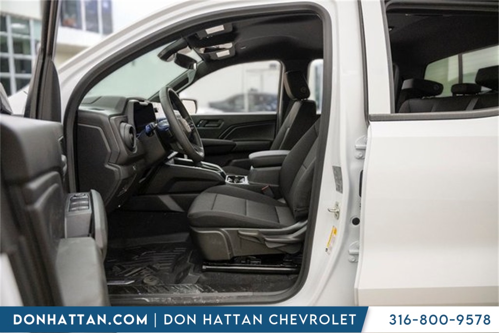 2026 Chevrolet Colorado Trail Boss photo 5