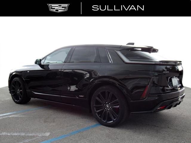 2026 Cadillac Lyriq photo 4