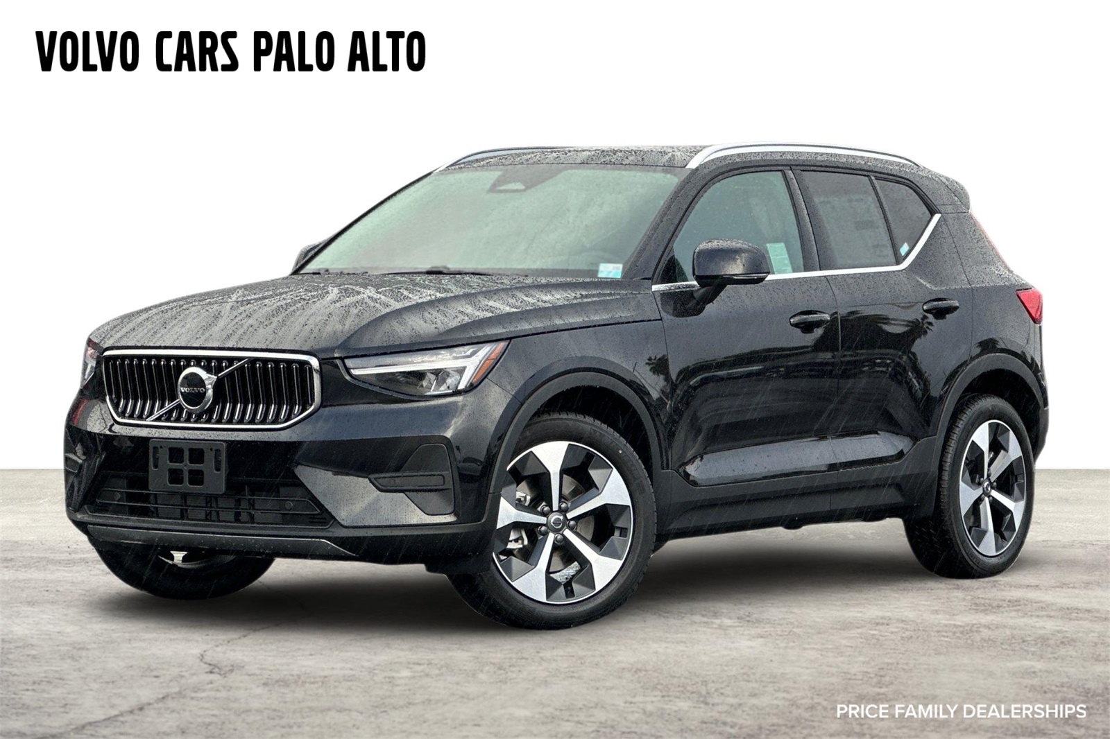 2025 Volvo XC40 Core