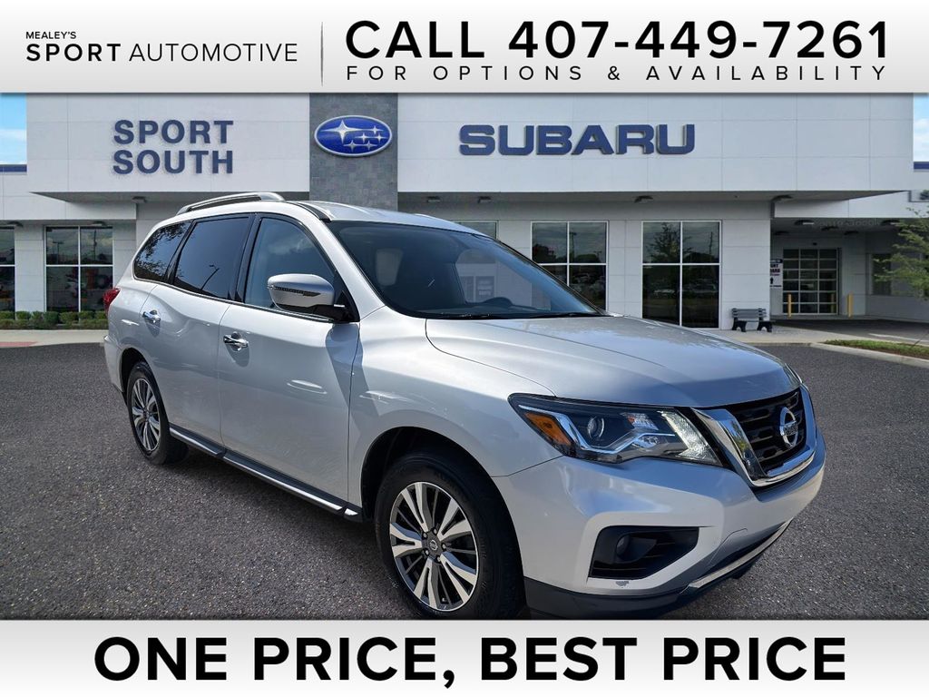 2019 Nissan Pathfinder SV