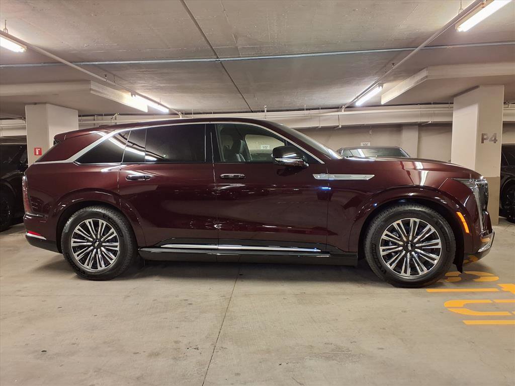 2026 Cadillac Escalade IQ Luxury photo 3