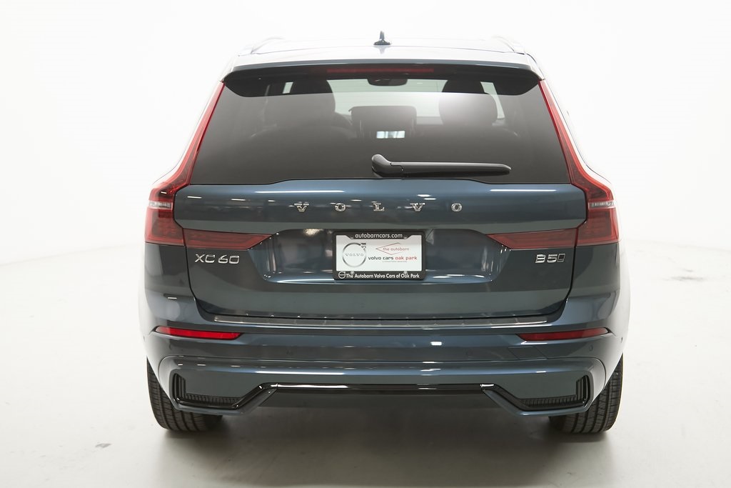 2026 VOLVO XC60 - Image 7
