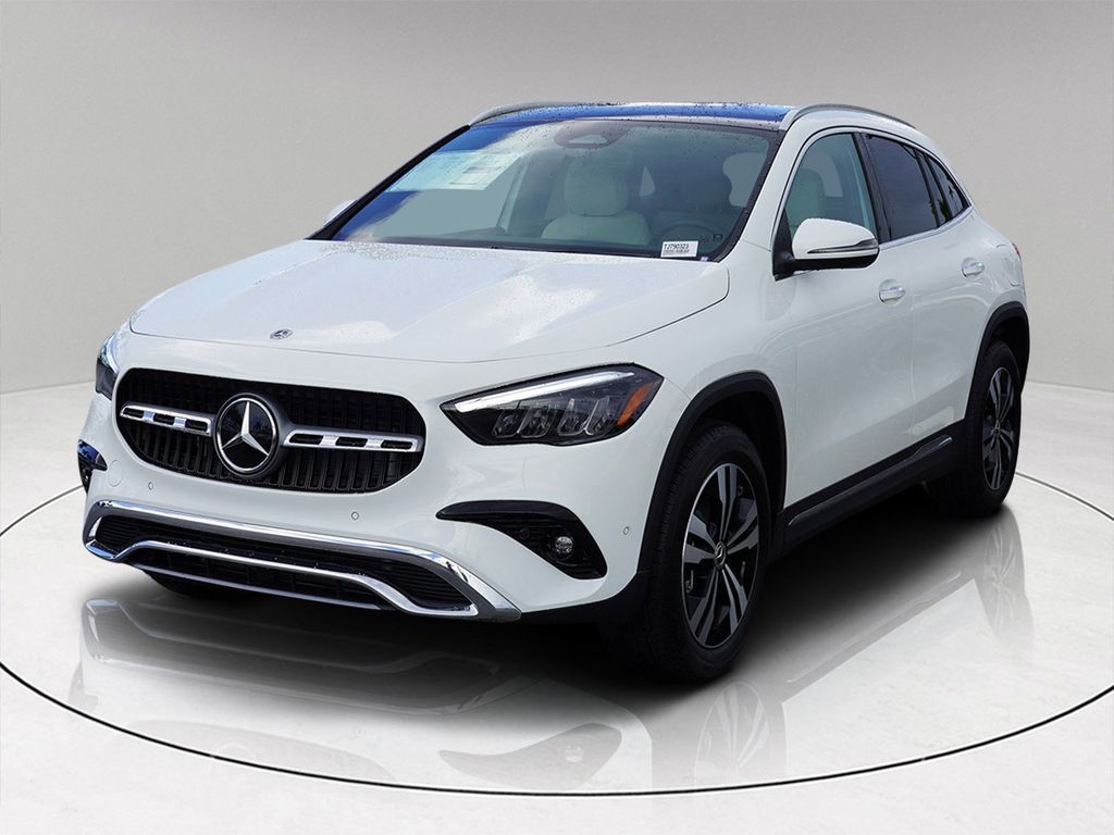 2026 Mercedes Benz GLA 250 photo 3