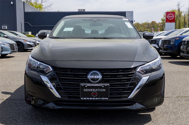 2025 Nissan Sentra SV photo 2