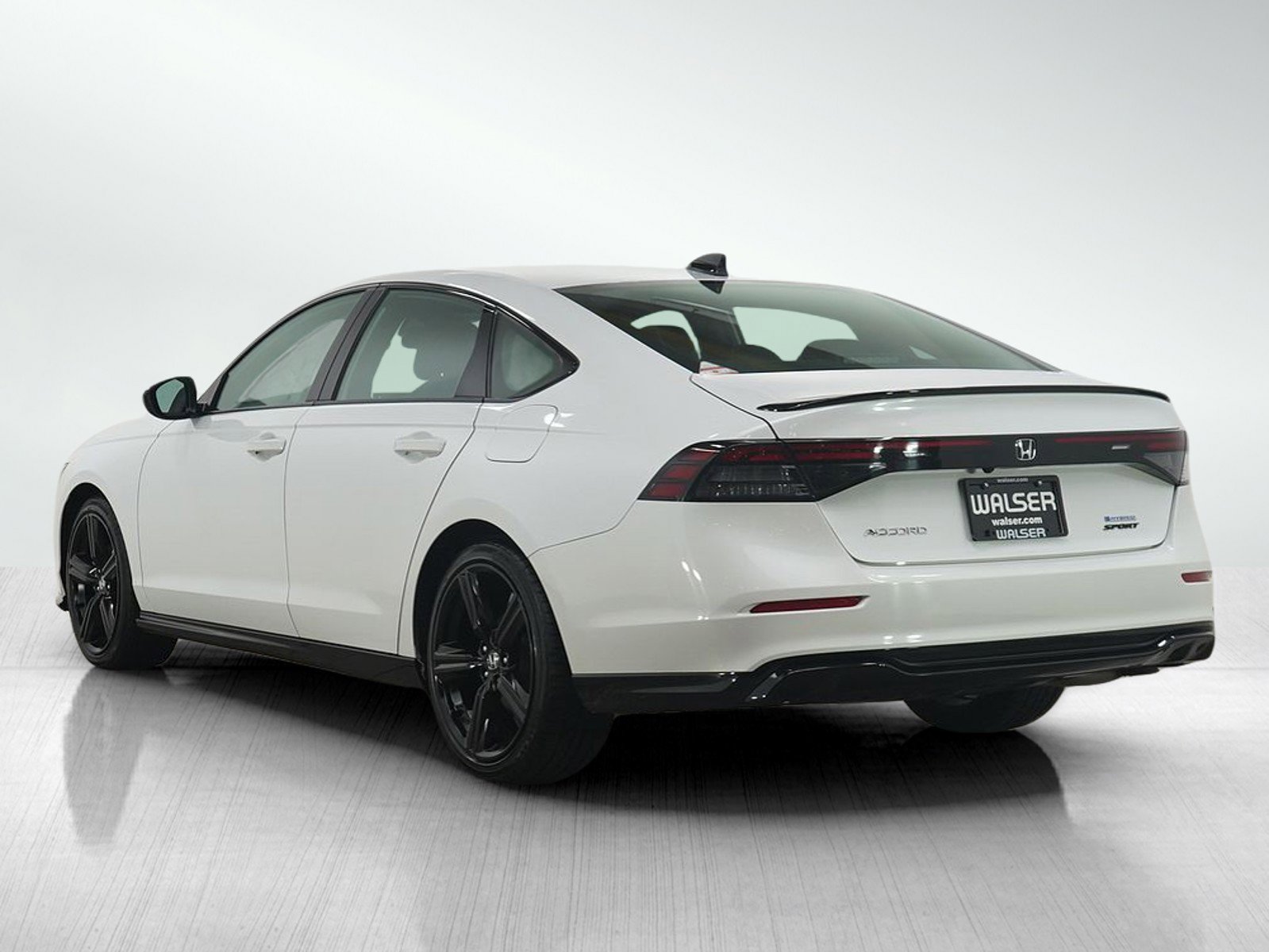 2023 Honda Accord Sport-L photo 2