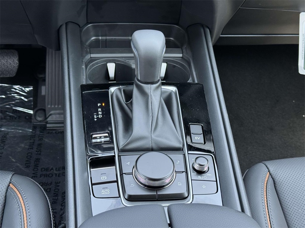 2025 Mazda CX-50 Premium photo 6