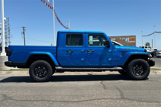 2025 Jeep Gladiator Sport photo 4