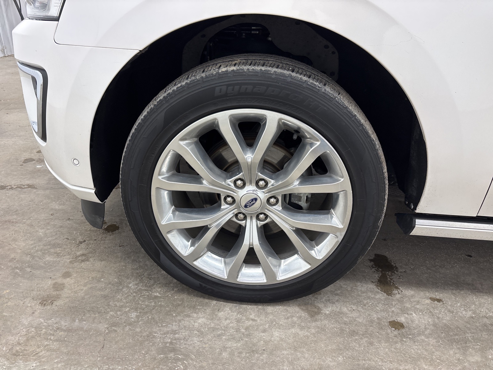 2019 Ford Expedition MAX Platinum photo 30