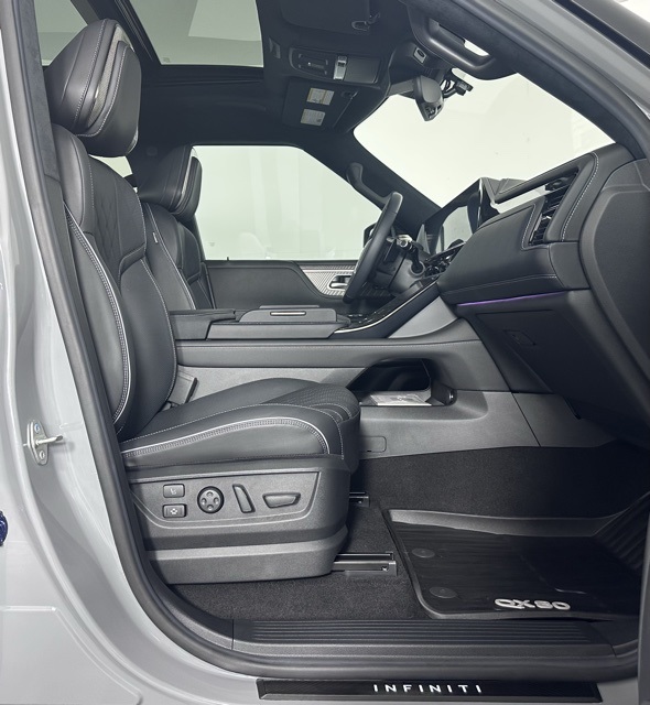 2025 Infiniti QX80 photo 24