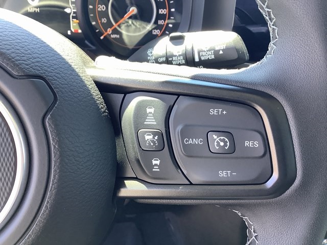 2025 Jeep Wrangler Rubicon photo 11