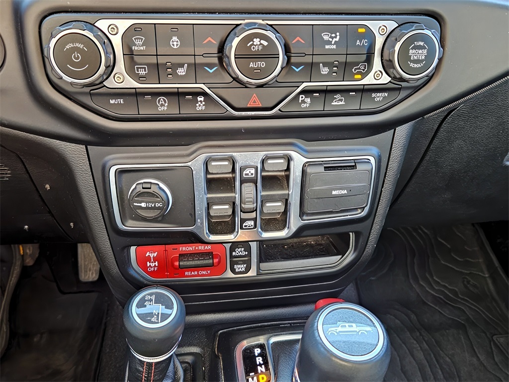 2021 Jeep Gladiator Rubicon photo 17